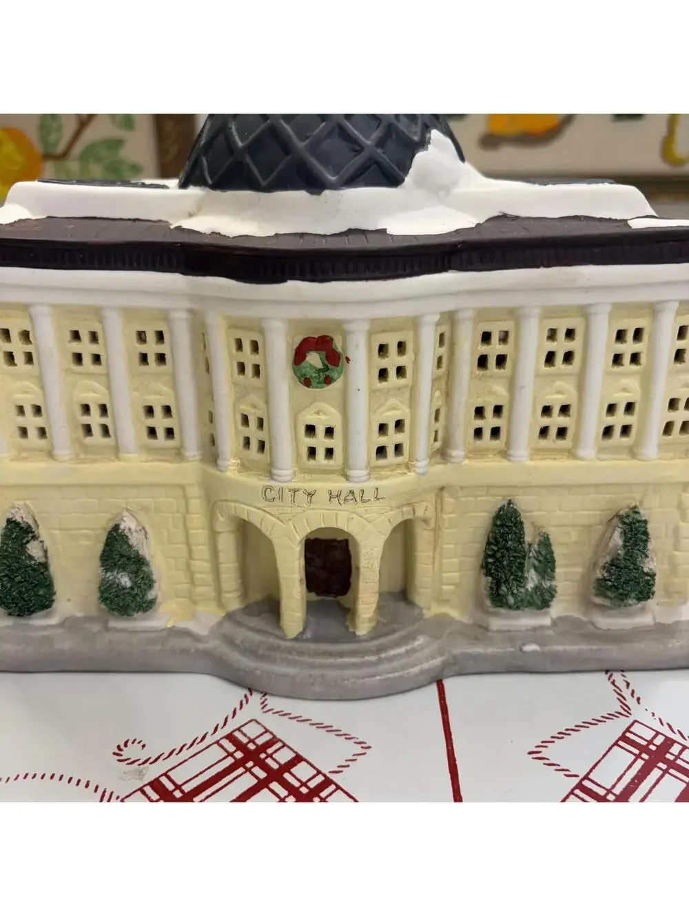 Christmas Village city hall 1993 vintage ceramic